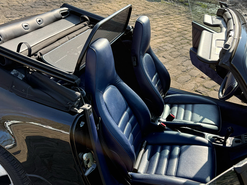 Porsche 964 Carrera 2 Cabriolet