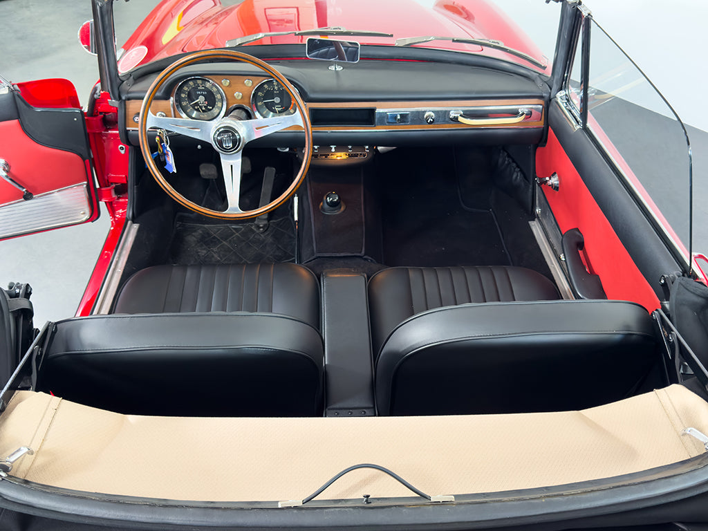 Fiat O.S.C.A. 1500 Pininfarina Cabriolet