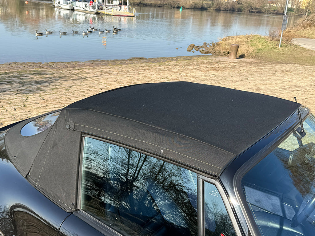 Porsche 964 Carrera 2 Cabriolet