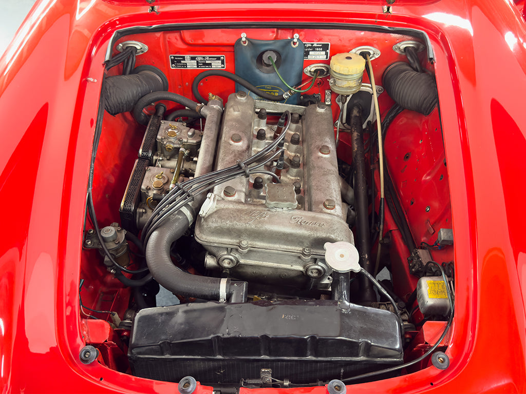 Alfa Romeo Giulia Spider