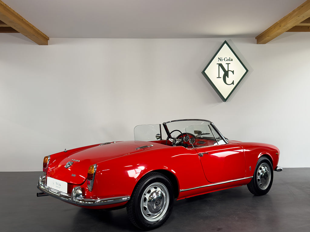 Alfa Romeo Giulia Spider