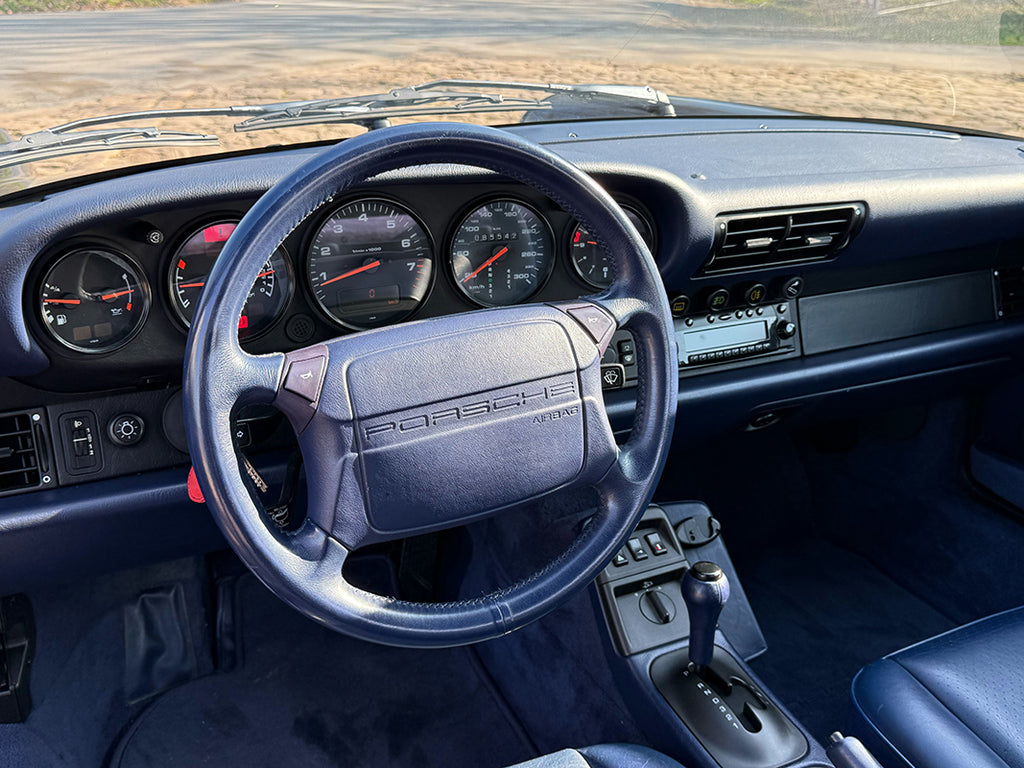 Porsche 964 Carrera 2 Cabriolet