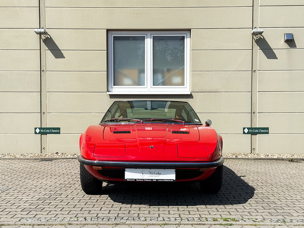 Maserati Indy