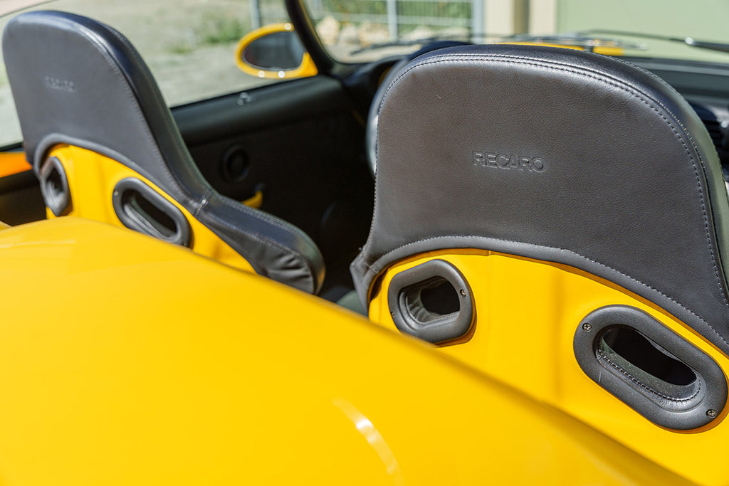 Porsche 964 Carrera 2 Speedster