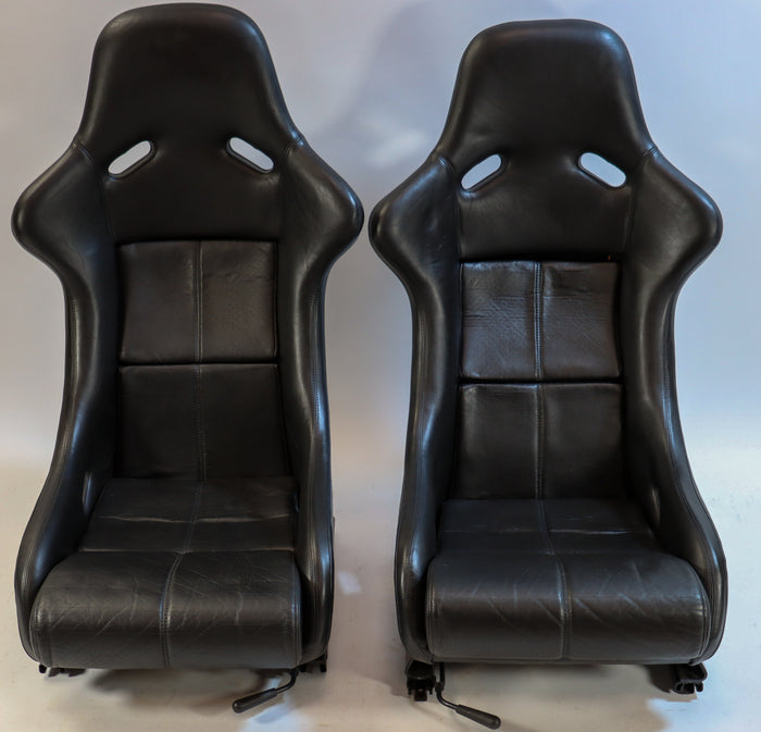 Porsche 1 pair of seats for the 964 Speedster