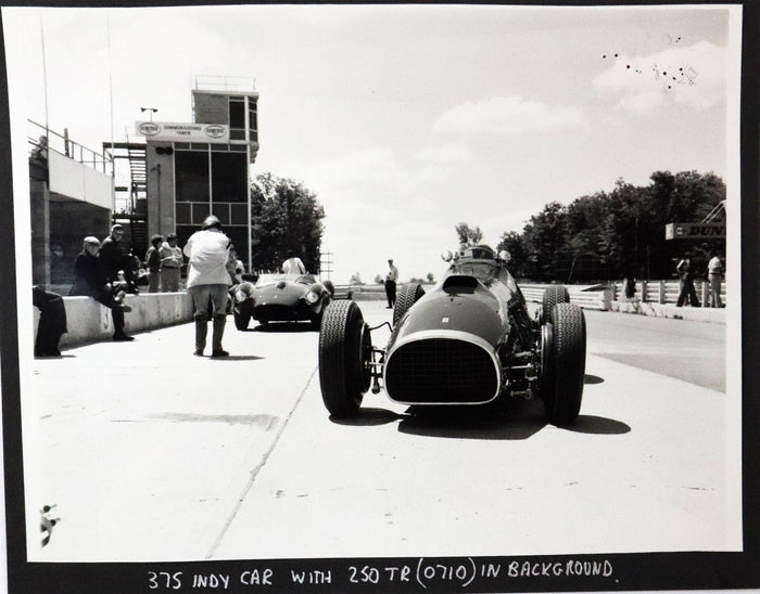 Ferrari Sammlung 19 Ordner Tipo 375 Indy / America / MM / Berlinetta / Spyder von 1951- 2000er Jahre