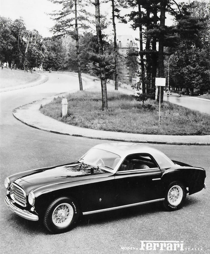 Original S/W Werksfotopostkarte Ferrari 212 Inter Two-window Coupe Ghia RHD