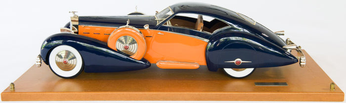 Packard Aerocoupe Maßstab 1:10