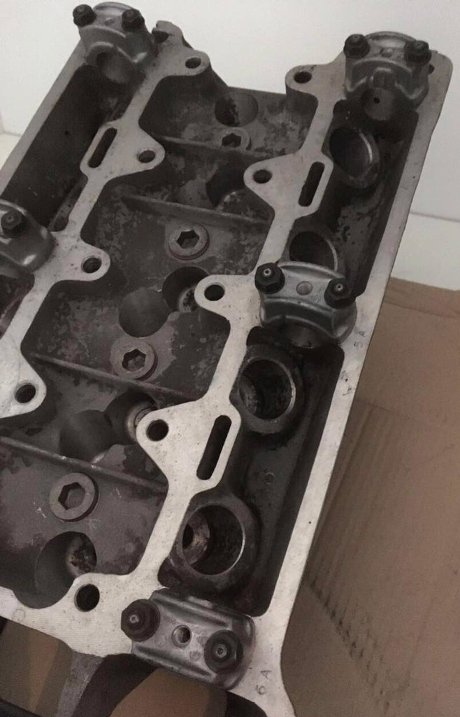 Zylinderkopf für Alfa Romeo TZ 2 / NOS